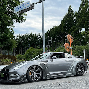 NISSAN GT-R R35