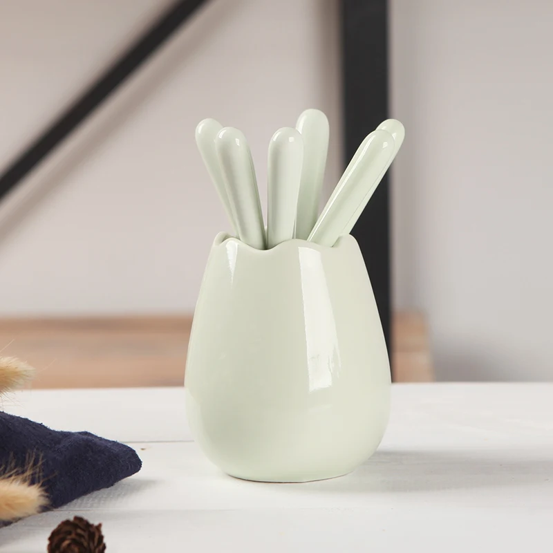 Title 10, Stainless Steel Fruit Fork Set Perfect for dess...