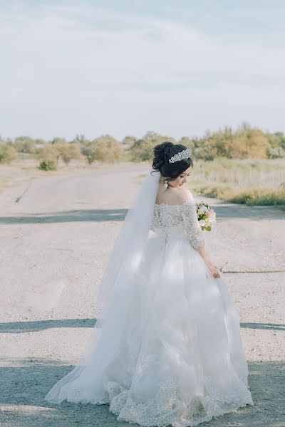 Fotógrafo de casamento Natali Bayandina (flika). Foto de 8 de setembro 2018