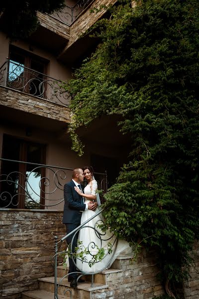 Wedding photographer Miroslava Velikova (studiomirela). Photo of 31 October 2019