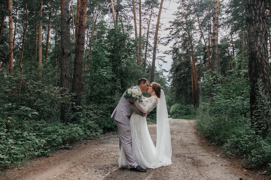 Hochzeitsfotograf Ekaterina Ovchinnikova (ovchinnikovakate). Foto vom 5. März 2021