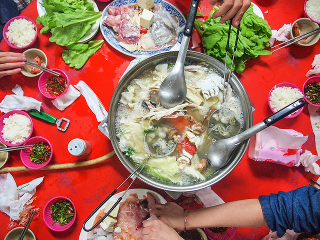 台南 中西區–新鮮海鮮上桌–竹屋海產火鍋