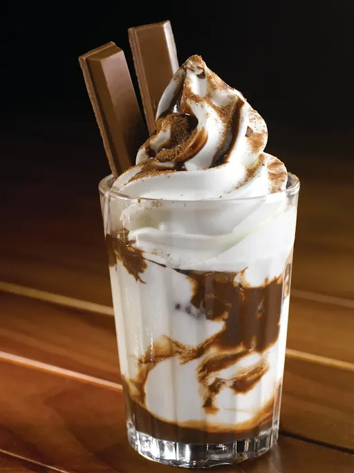 KitKat Sundae