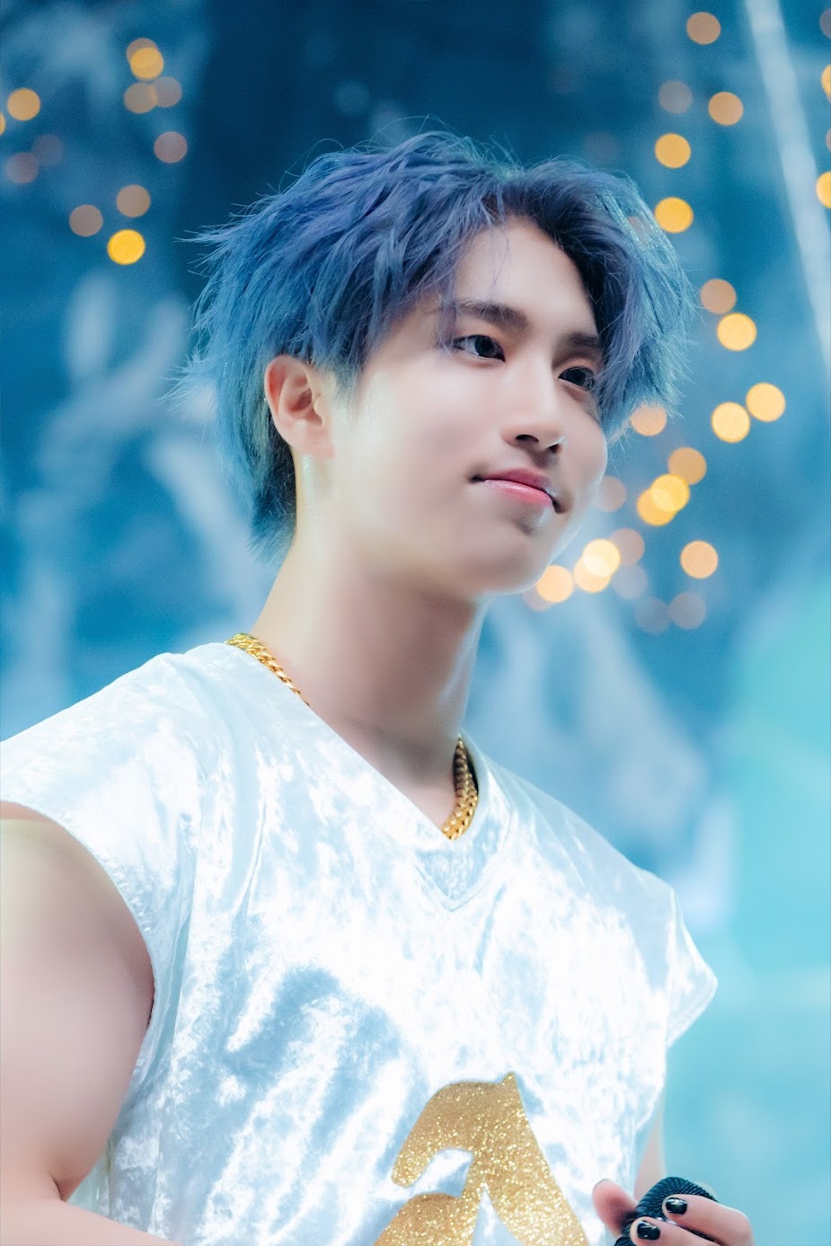 Netizens Praise Stray Kids' Han For Being The Youngest Full