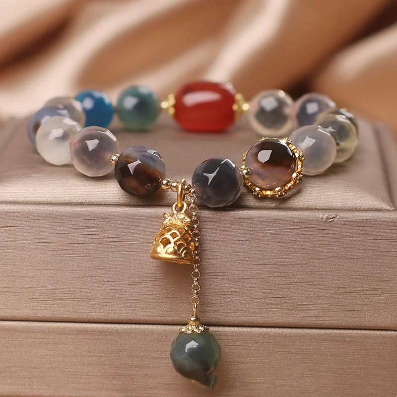 images slider number - 5