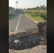 A screenshot from a video posted on social media by former SA cricketer Pat Symcox clearly shows a portion of Miami Road in Hibberdene which was washed away during widespread floods in April. 