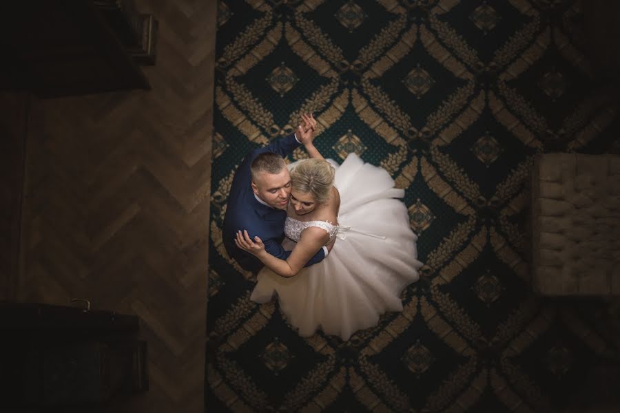 Fotografo di matrimoni Sylwia Dziadoń (sylwiadz). Foto del 18 gennaio 2021