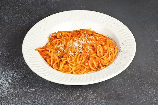 Spaghetti In Tomato Cream Sauce