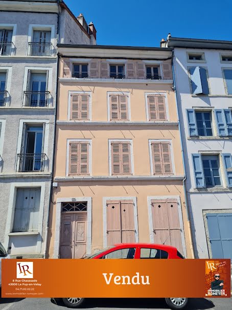 Vente maison  280 m² à Le Puy-en-Velay (43000), NaN €