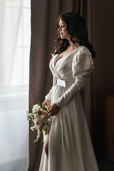 Fotografo di matrimoni Alena Shemyakova (elenshemyakova). Foto del 4 giugno 2022