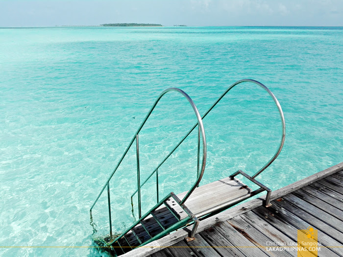 Holiday Island Resort & Spa Maldives Sea