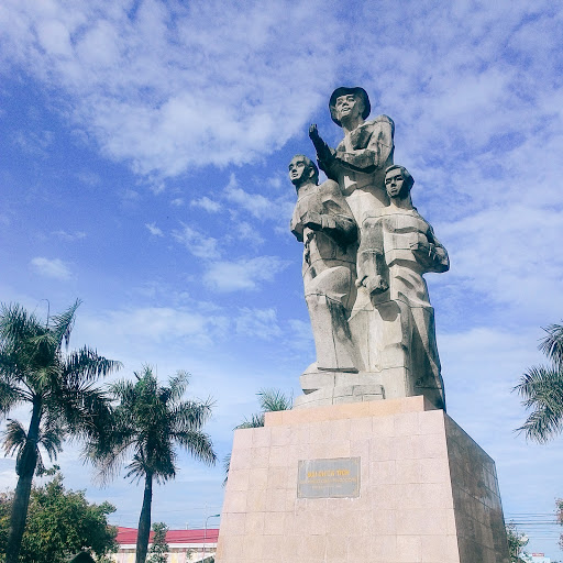 Statue in Town Park - Gò Công 