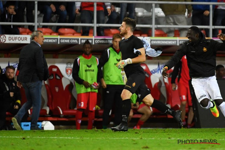 ? Meest geniale dribbel en assist van een doelman ooit in België? "Hij riep dat hij nu wél een '10' is"