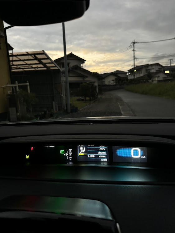 レガシィツーリングワゴンのトヨタプリウス・50プリウス・故障に負けるな・早くなおって帰ってきて欲しい・80点主義＋αに関するカスタム事例の投稿画像3枚目