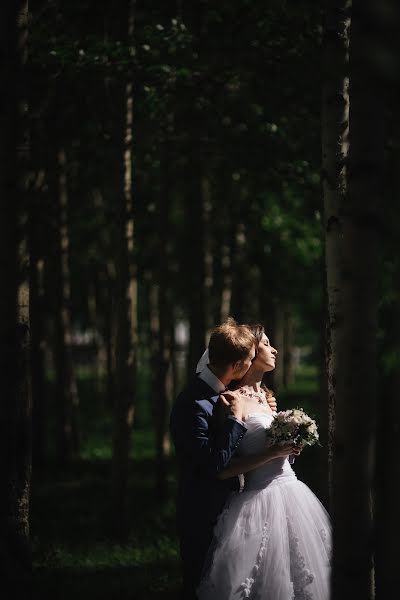 Fotografer pernikahan Roman Urumbaev (eyesnv). Foto tanggal 8 Juli 2014