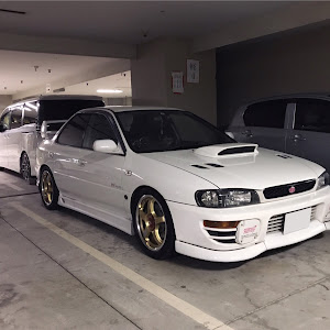 インプレッサ WRX STI GC8