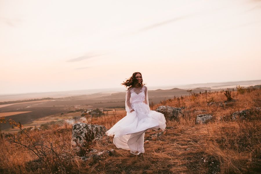 Wedding photographer Svetlana Boyarchuk (svitlankaboyarch). Photo of 5 December 2019