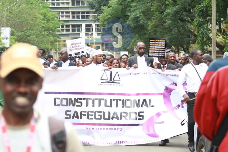 Lawyers protestors along City Hall Way, Nairobi against President William Ruto's utternances against the Judiciary on January 12, 2024