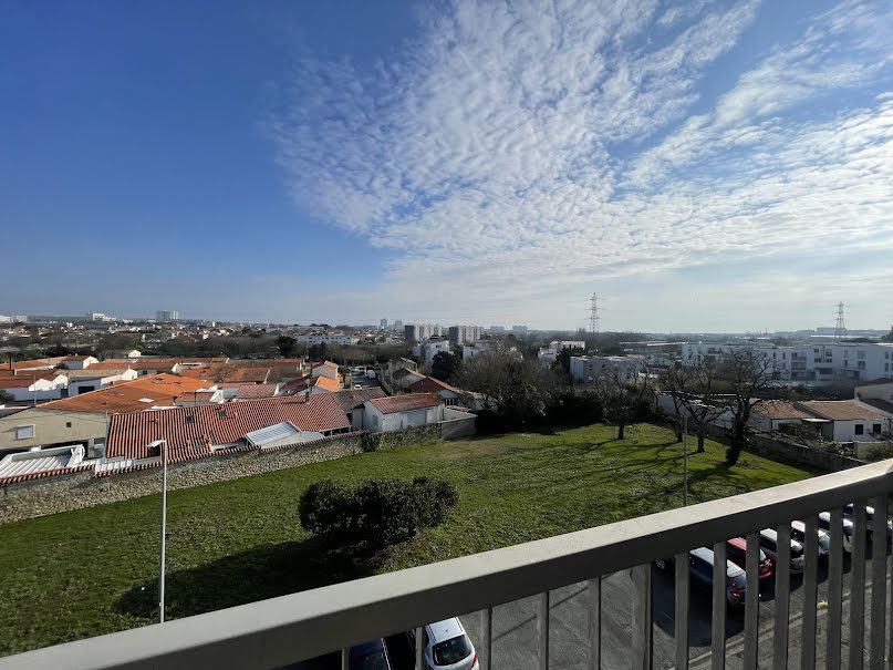 Vente appartement 4 pièces 75 m² à La Rochelle (17000), 273 000 €