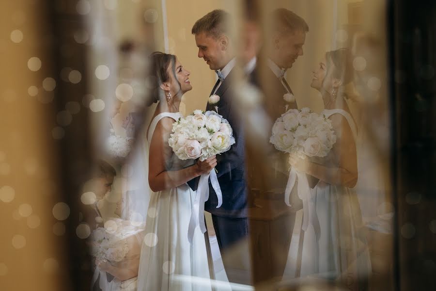 Jurufoto perkahwinan Roma Akhmedov (phromaahmedov). Foto pada 24 Julai 2019