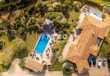 Property with pool 3