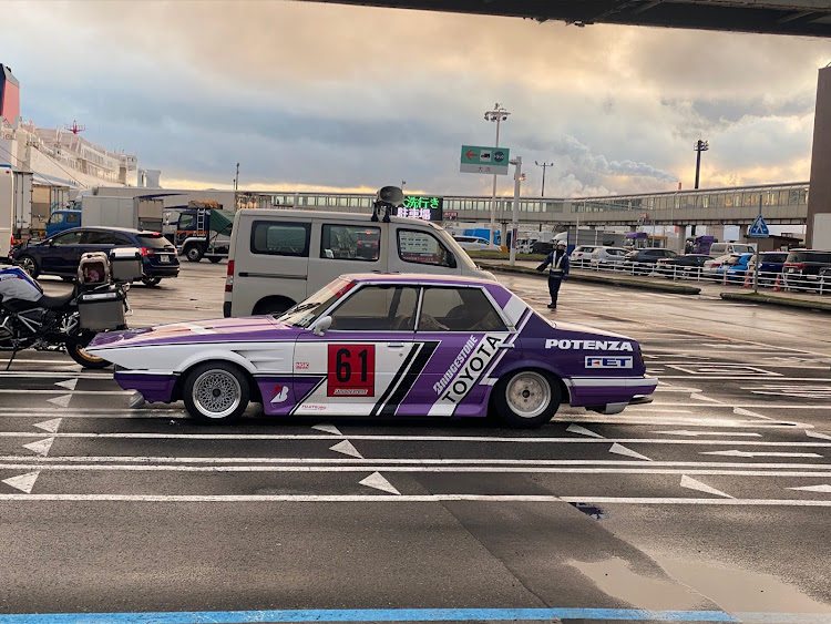 ハイエースバンのゴールデンウィーク・洛陽　吉田拓郎・洗車に関するカスタム事例の投稿画像4枚目