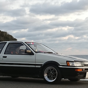 カローラレビン AE86