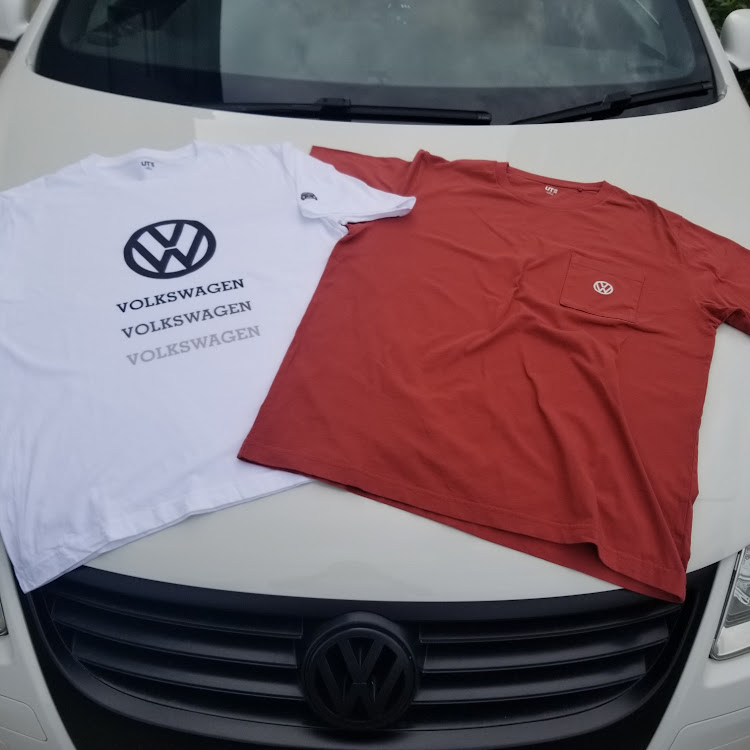 イオスのTシャツ・風強いに関するカスタム事例の投稿画像3枚目