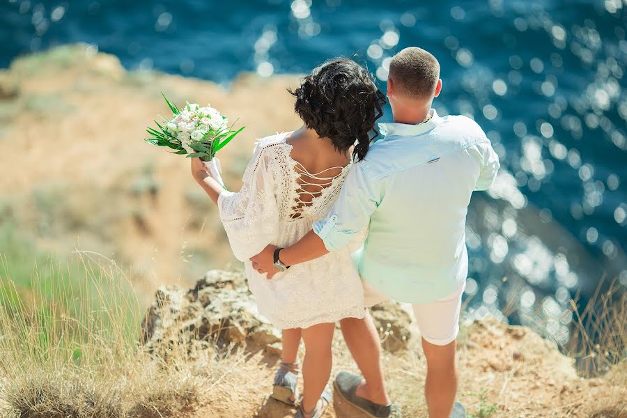 Fotógrafo de casamento Natalya Ponomarenko (photochupa). Foto de 27 de setembro 2017