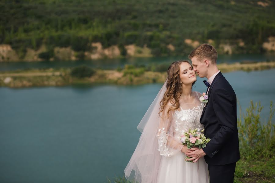 Fotografo di matrimoni Anna Rozova (annarozova). Foto del 12 febbraio 2020