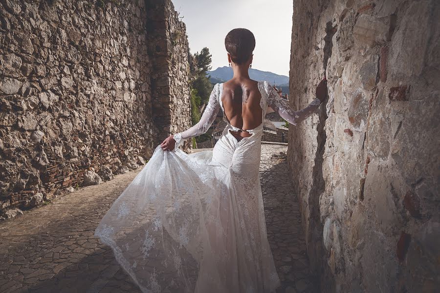 Fotografo di matrimoni Uldis Lapins (uldislapins). Foto del 8 marzo 2016