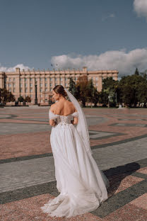 Wedding photographer Zlata Gilyarova (gilyarovazlata). Photo of 16 March 2022