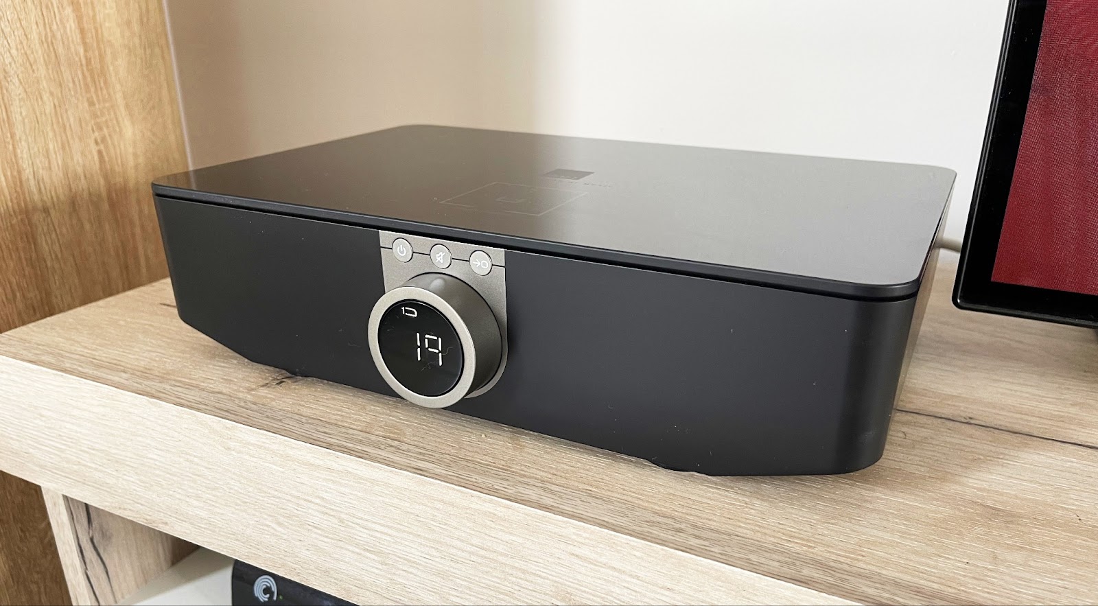 Dali Sound Hub Compact - Transmetteur audio sans fil - La boutique