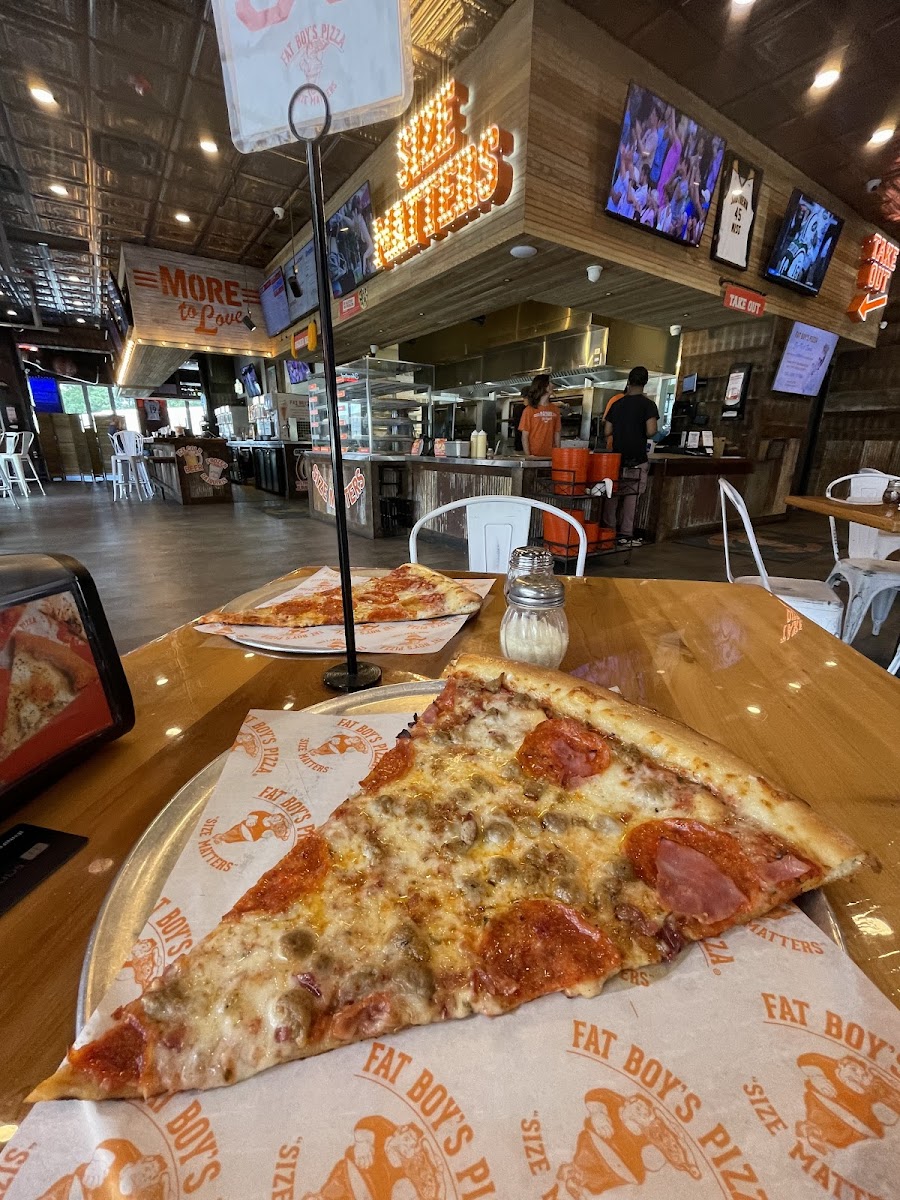 Gluten-Free at Fat Boy's Pizza