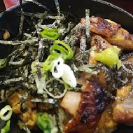 雞三和親子丼(台中港三井Outlet)