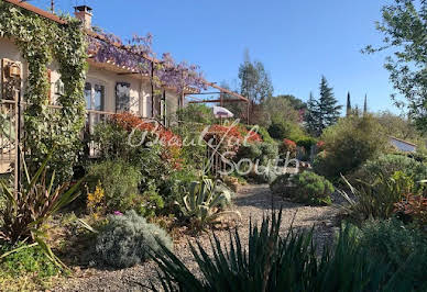 Maison avec piscine et jardin 2