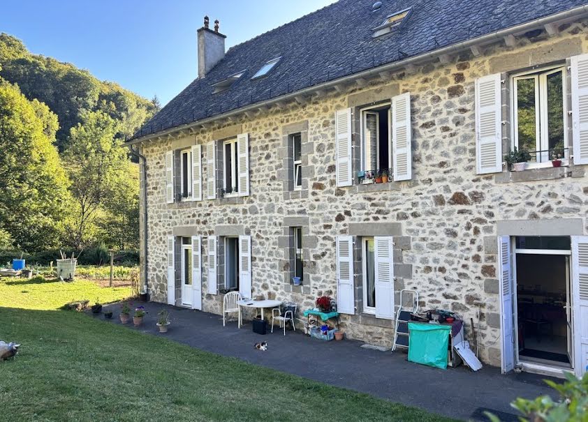 Vente maison   à Lascelle mandailles (15590), 320 000 €