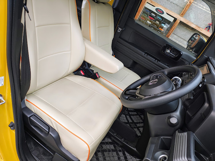 N-VANの英国車未練・N-VAN英国車化計画・第２段・運べるのに‥ハコバン・N-VANカスタムに関するカスタム事例の投稿画像8枚目