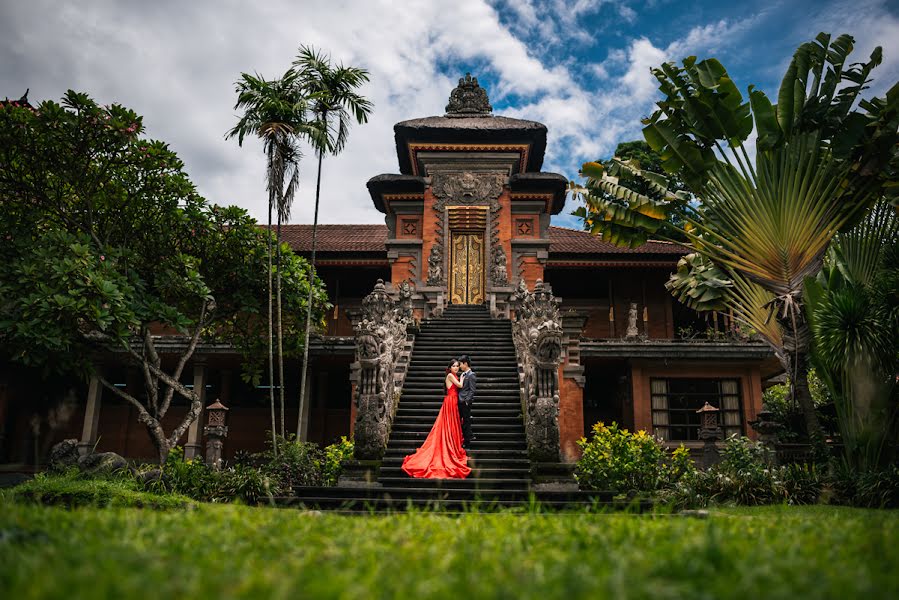 Fotógrafo de casamento Arya Sentanoe (aryasentanoe). Foto de 8 de abril 2016