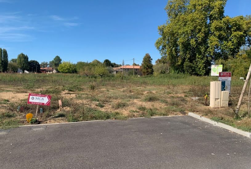  Vente Terrain + Maison - Terrain : 477m² - Maison : 80m² à Vayres (33870) 