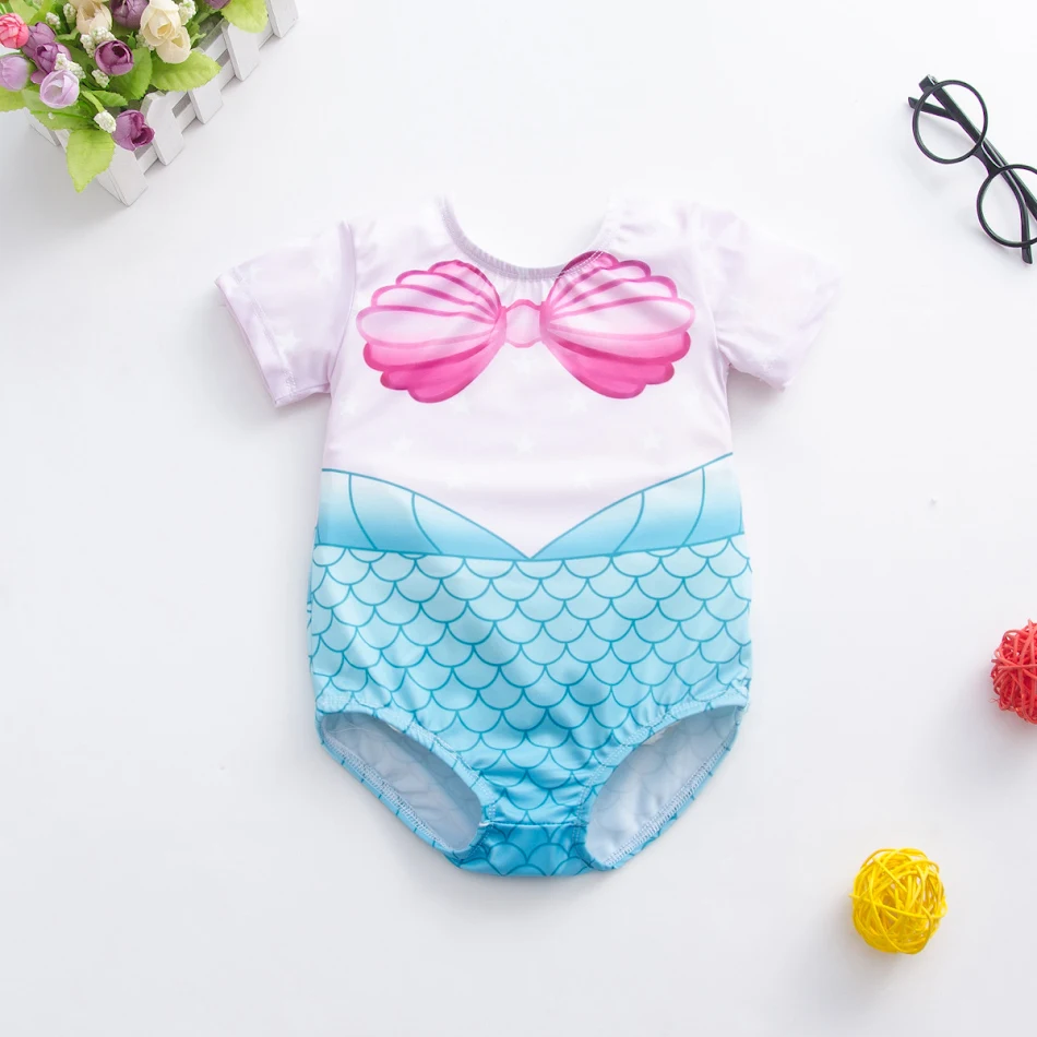 Maillot de bain léopard pour enfants filles. Idéal pour la plage et la piscine. Confortable, élégant et parfait pour les journées ensoleillées!
