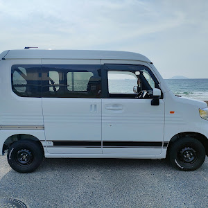 N-VAN JJ2