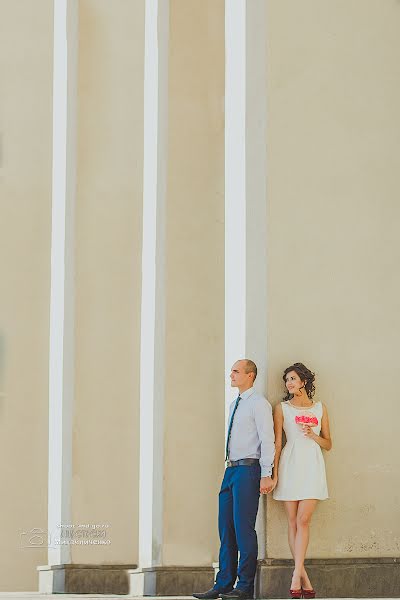 Fotógrafo de casamento Anastasiya Storozhko (sstudio). Foto de 25 de setembro 2015