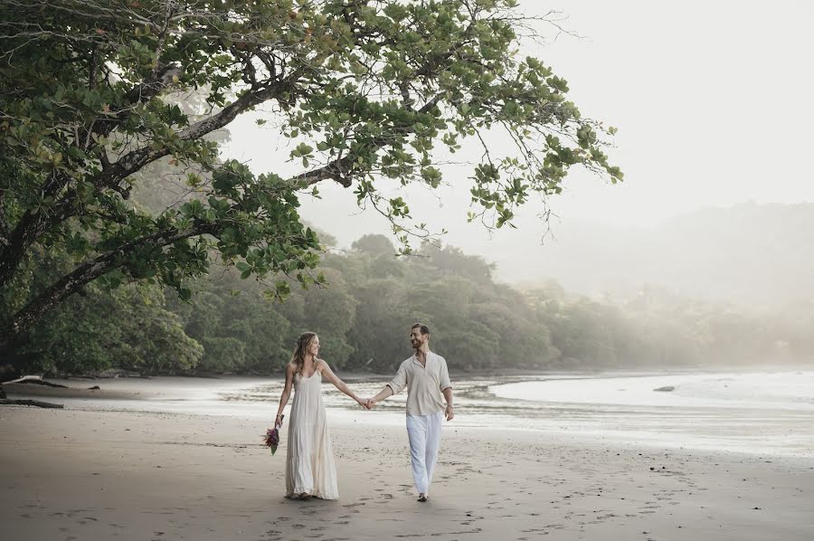 Fotógrafo de casamento Maciej Bogusz (papayawedding). Foto de 29 de setembro 2023