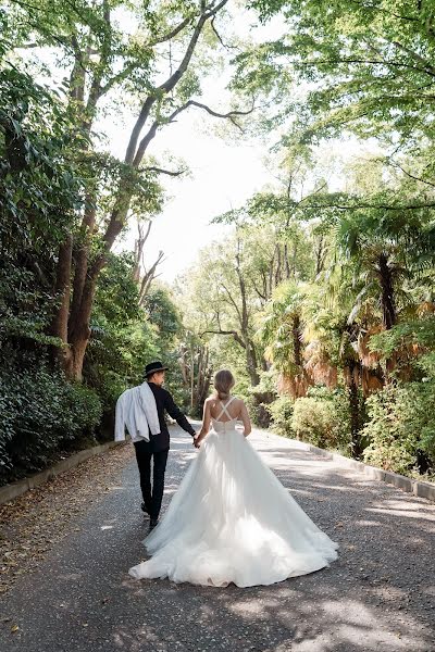 Wedding photographer Evgeniya Arzamasceva (evgenyaarz). Photo of 15 October 2021