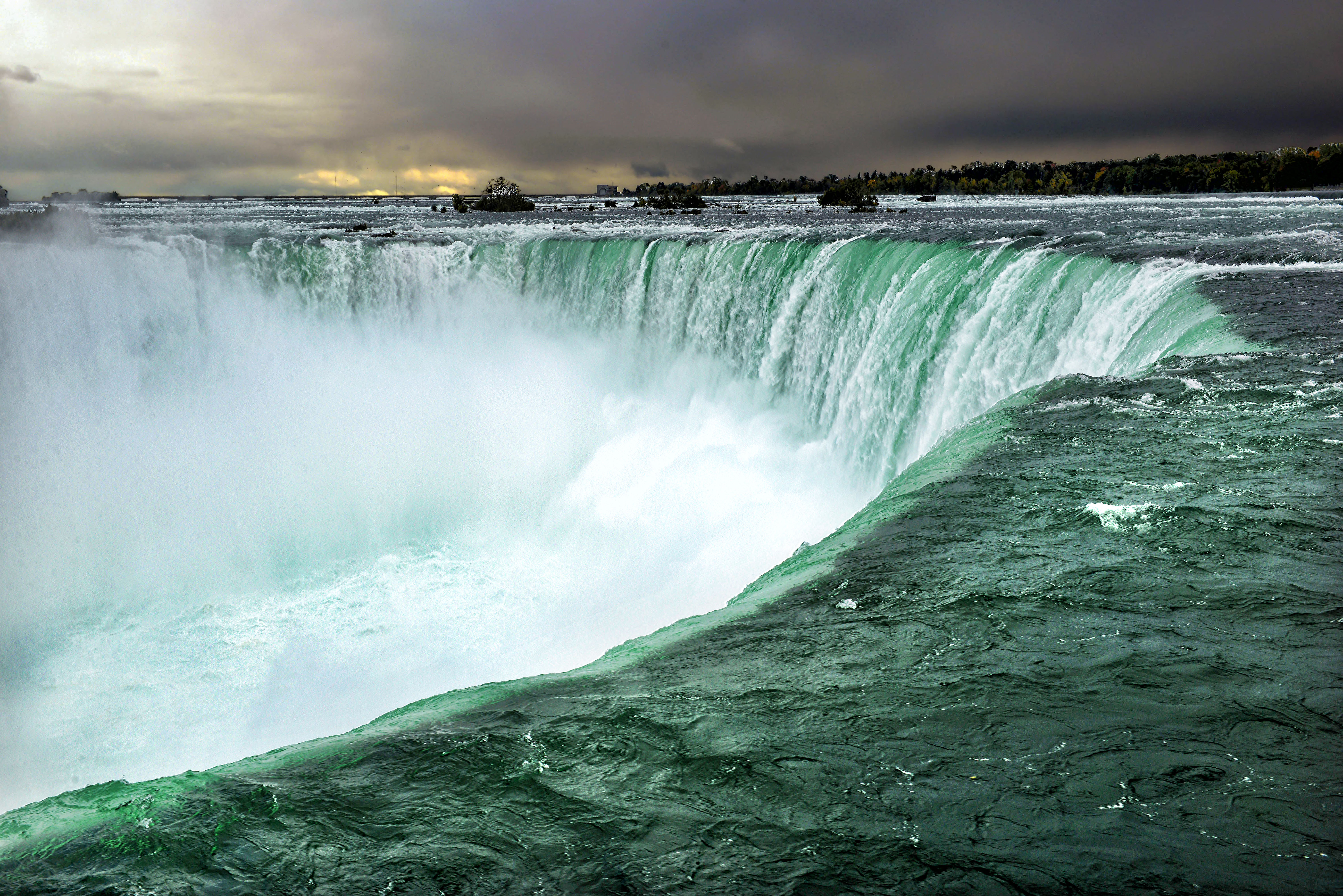 Niagara power di Diana Cimino Cocco