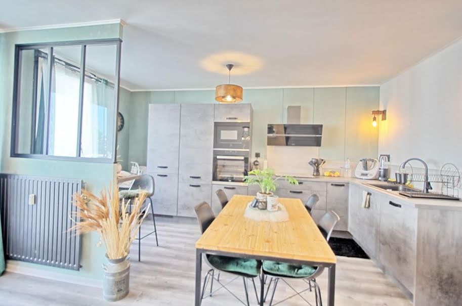 Vente appartement 3 pièces 71 m² à Compiegne (60200), 144 000 €