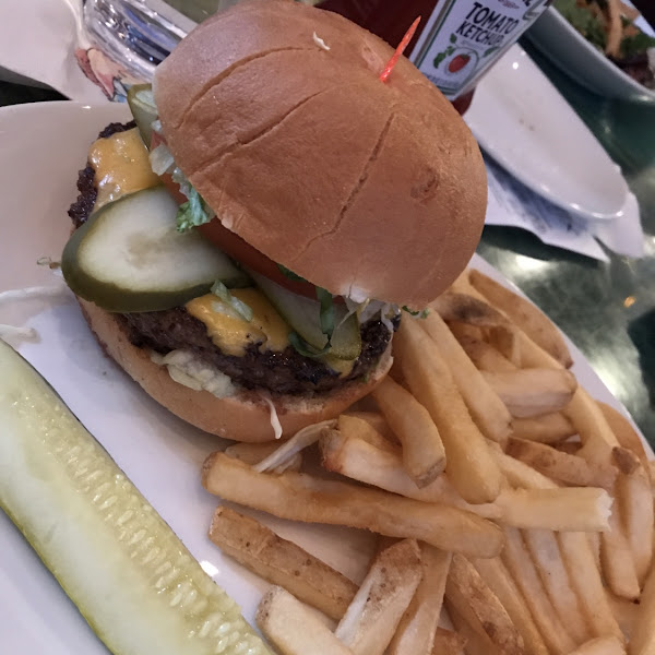 Gf cheese burger and fries (dedicated fryer)