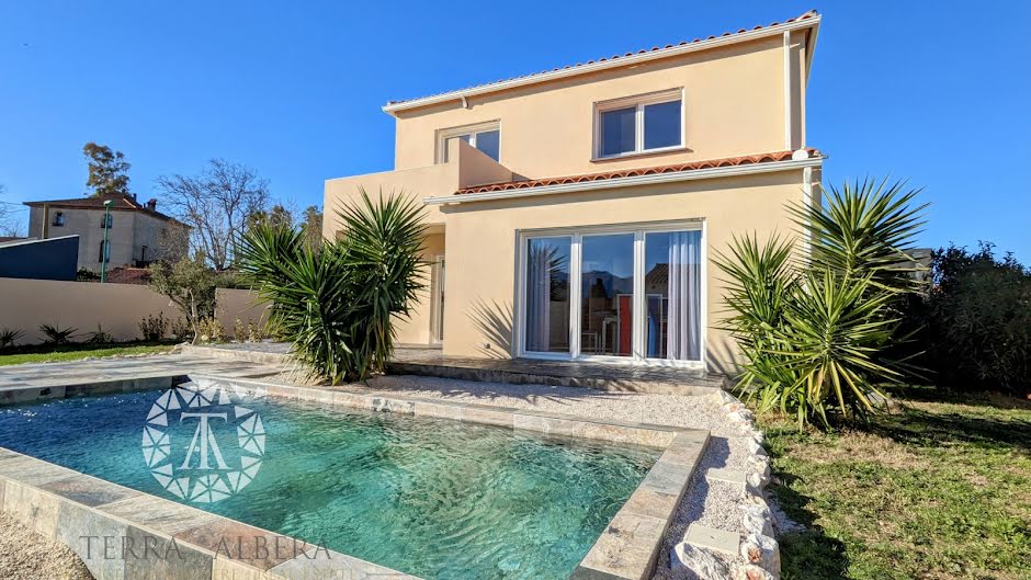 Vente villa 6 pièces 136 m² à Saint-Jean-Lasseille (66300), 549 000 €