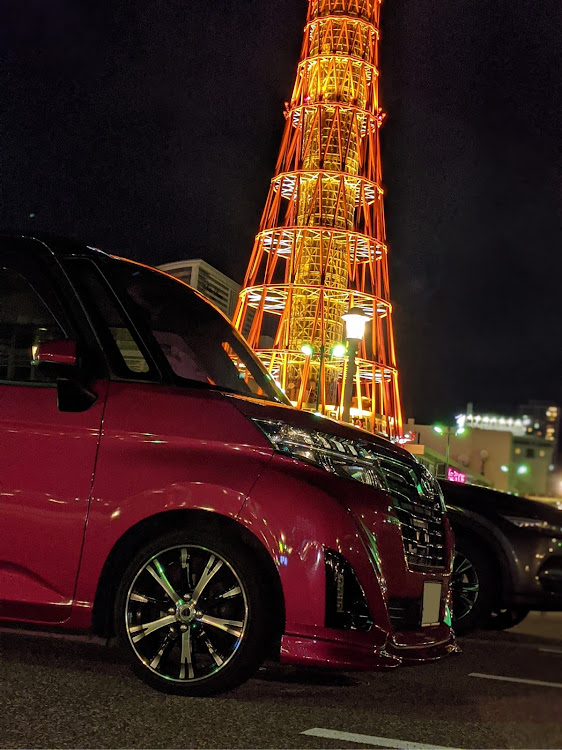 ルーミーカスタムのGO TO　トラベル・夜景は綺麗だ・遊園地最高・ツナギはいいに関するカスタム事例の投稿画像4枚目